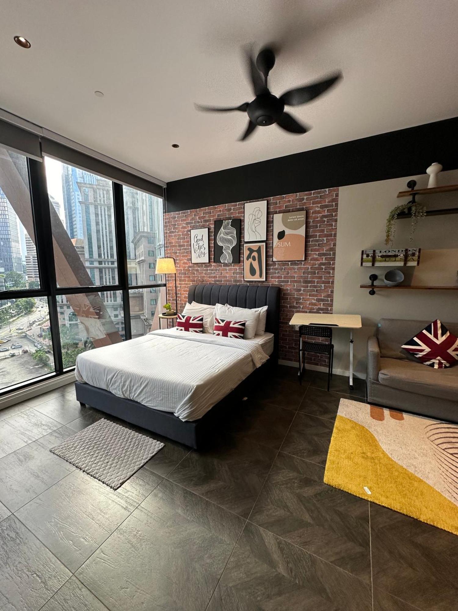Scarletz Suites Klcc By Numa Kuala Lumpur Esterno foto