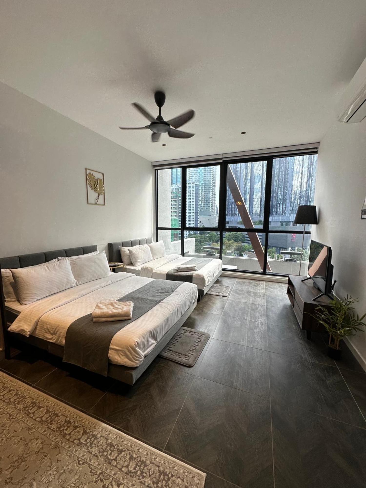 Scarletz Suites Klcc By Numa Kuala Lumpur Esterno foto