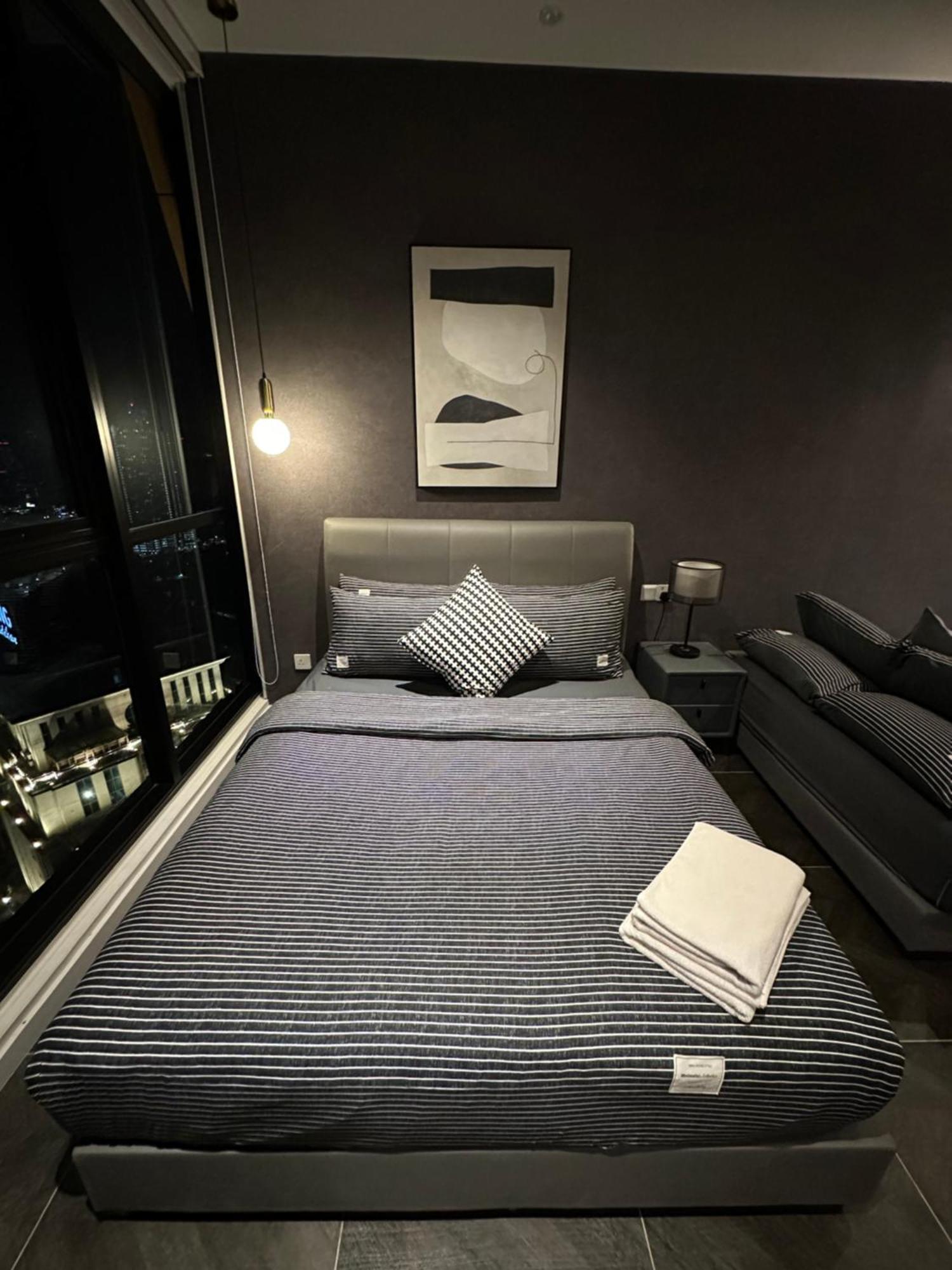 Scarletz Suites Klcc By Numa Kuala Lumpur Esterno foto
